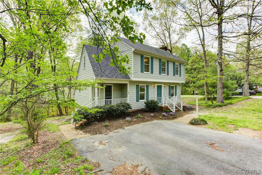 4712 Cedar Cliff Road Chester, VA 23831 - Photo 3 of 33