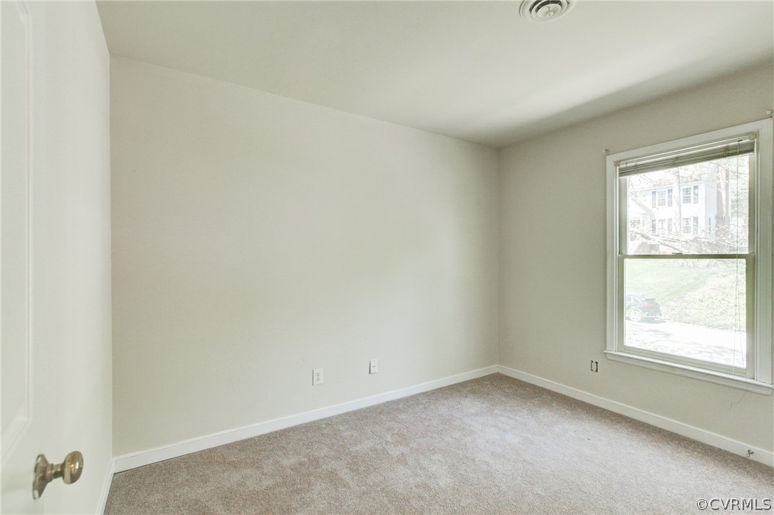 4712 Cedar Cliff Road Chester, VA 23831 - Photo 31 of 33