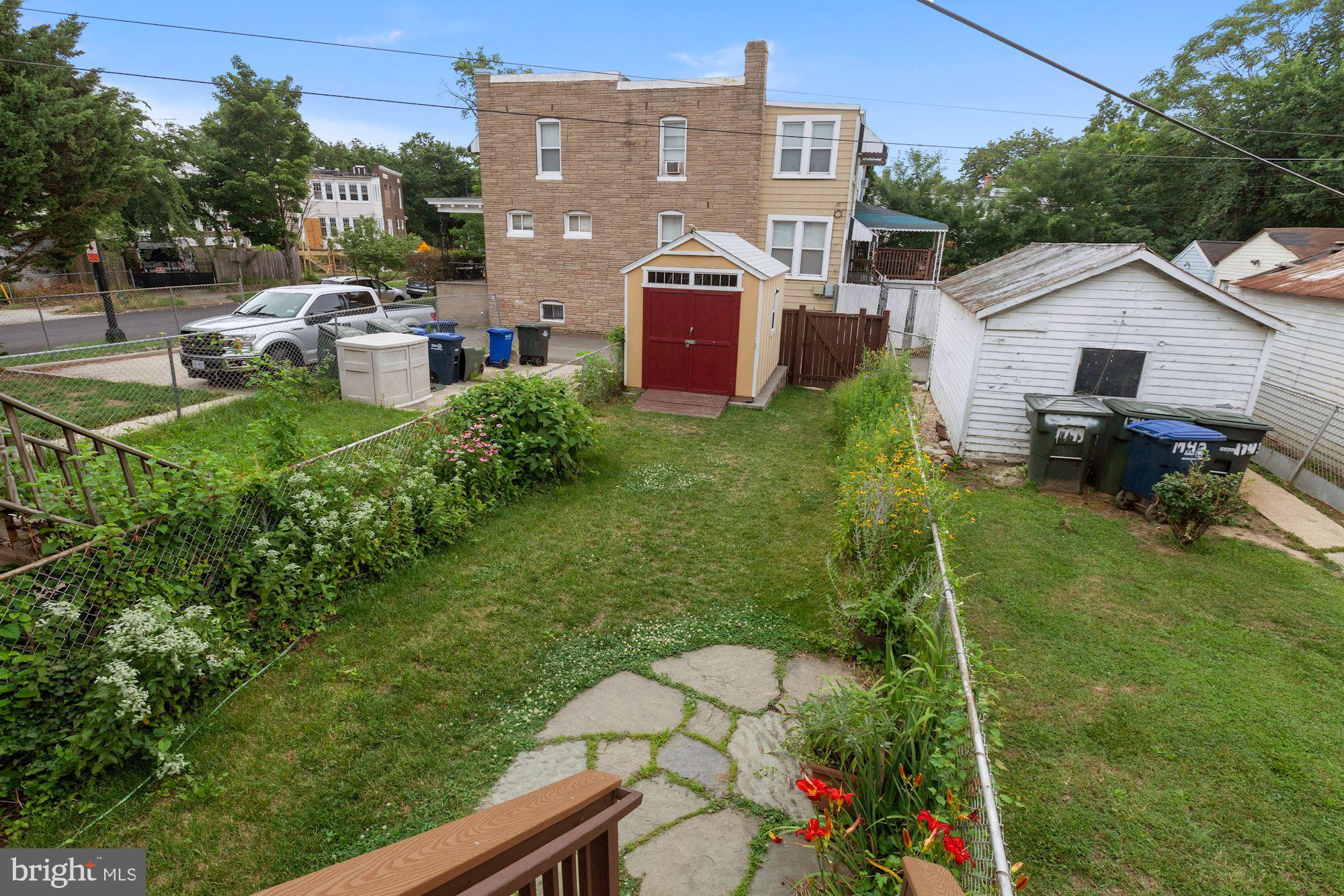 1745 D Street Southeast Washington, DC 20003 - Photo 37 of 39