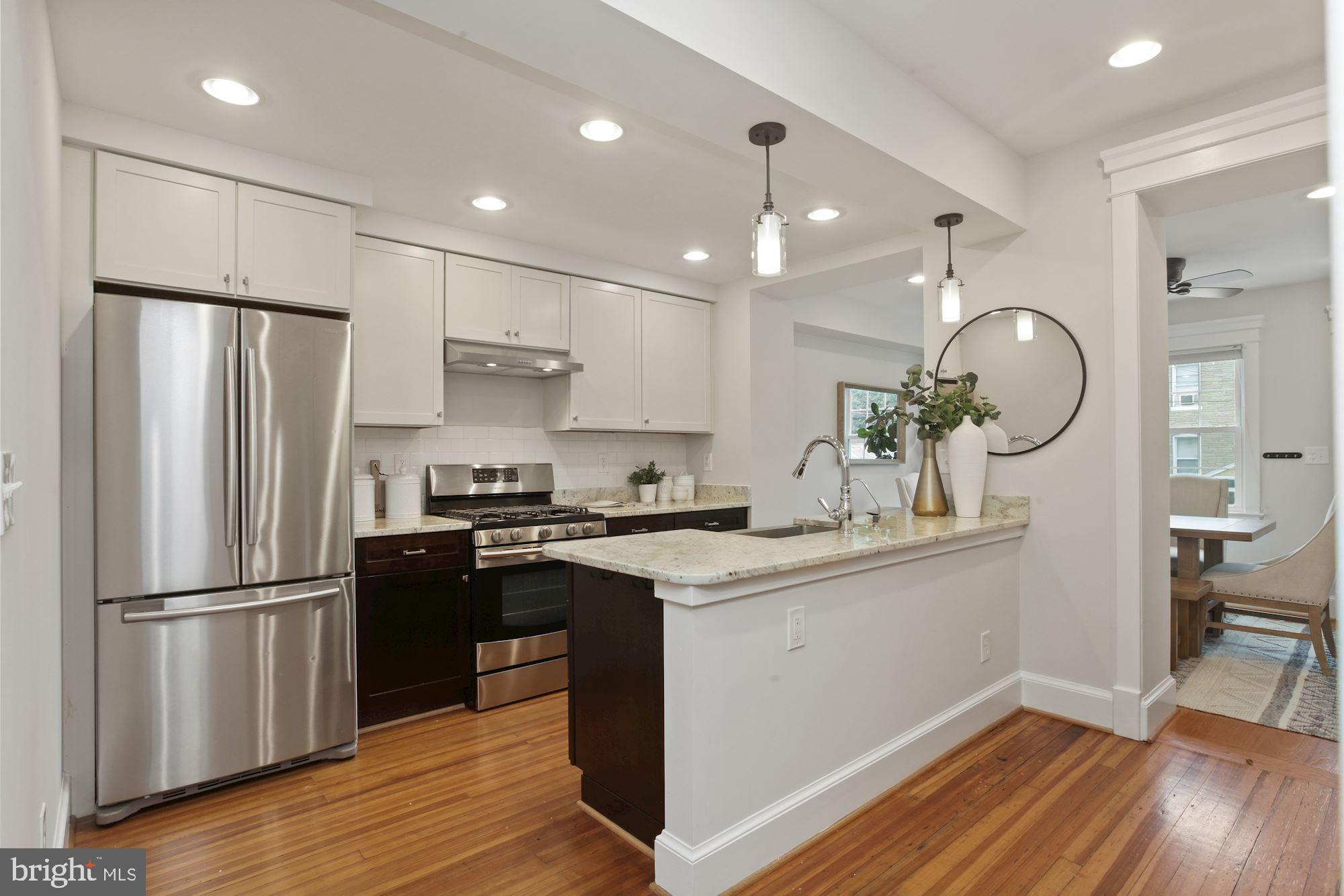 1745 D Street Southeast Washington, DC 20003 - Photo 10 of 39
