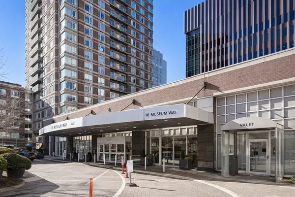 $3,250 | 8-12 Museum Way, Unit 828, Cambridge, MA 02141