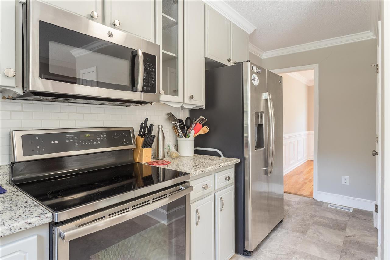 308 South Meadow Road Raleigh, NC 27603 - Photo 19 of 28 Kitchen