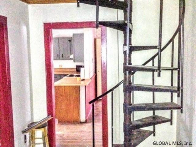 141 Old State Road Broadalbin, NY 12025 - Photo 9 of 44 Photo 9