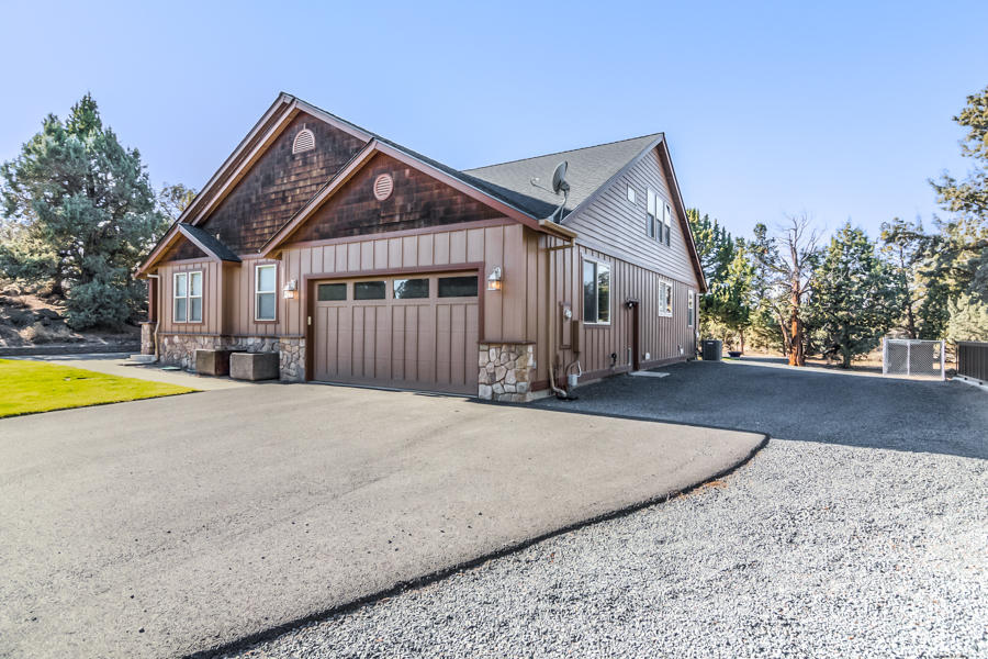 62015 Byram Road Bend, OR 97701 - Photo 5 of 56 Byram Rd 62015 (4 of 55)