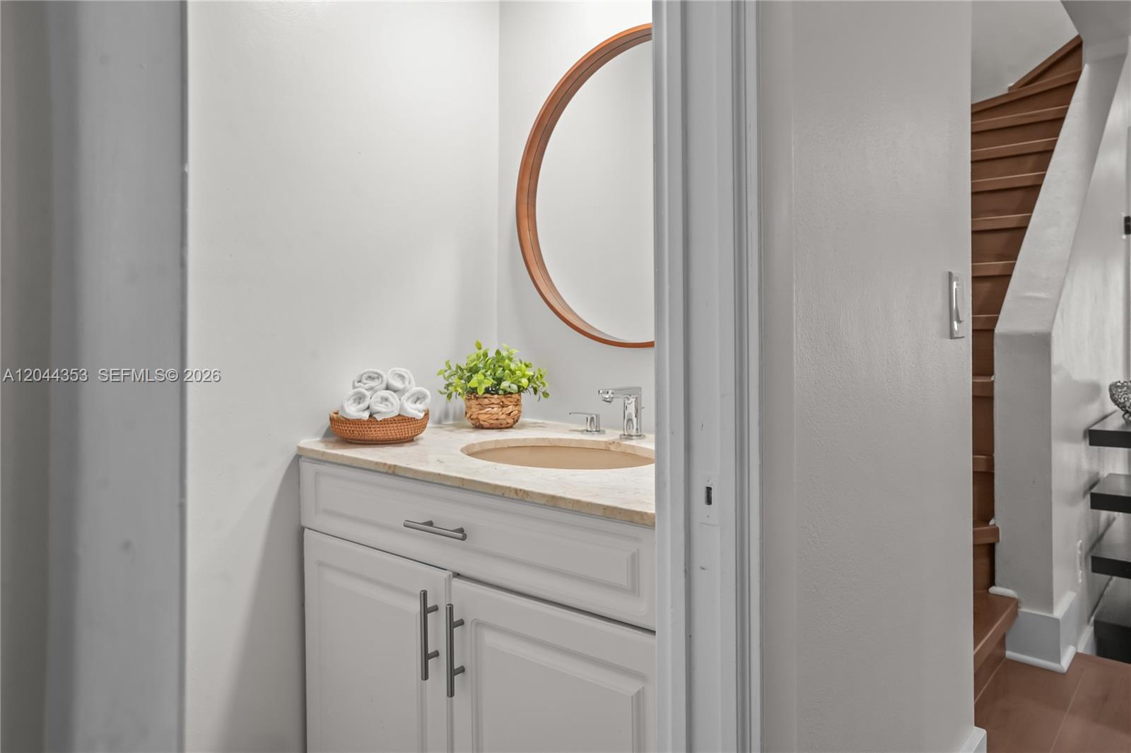 9015 Southwest 96th Avenue, Unit 1 Miami, FL 33176 - Photo 5 of 28