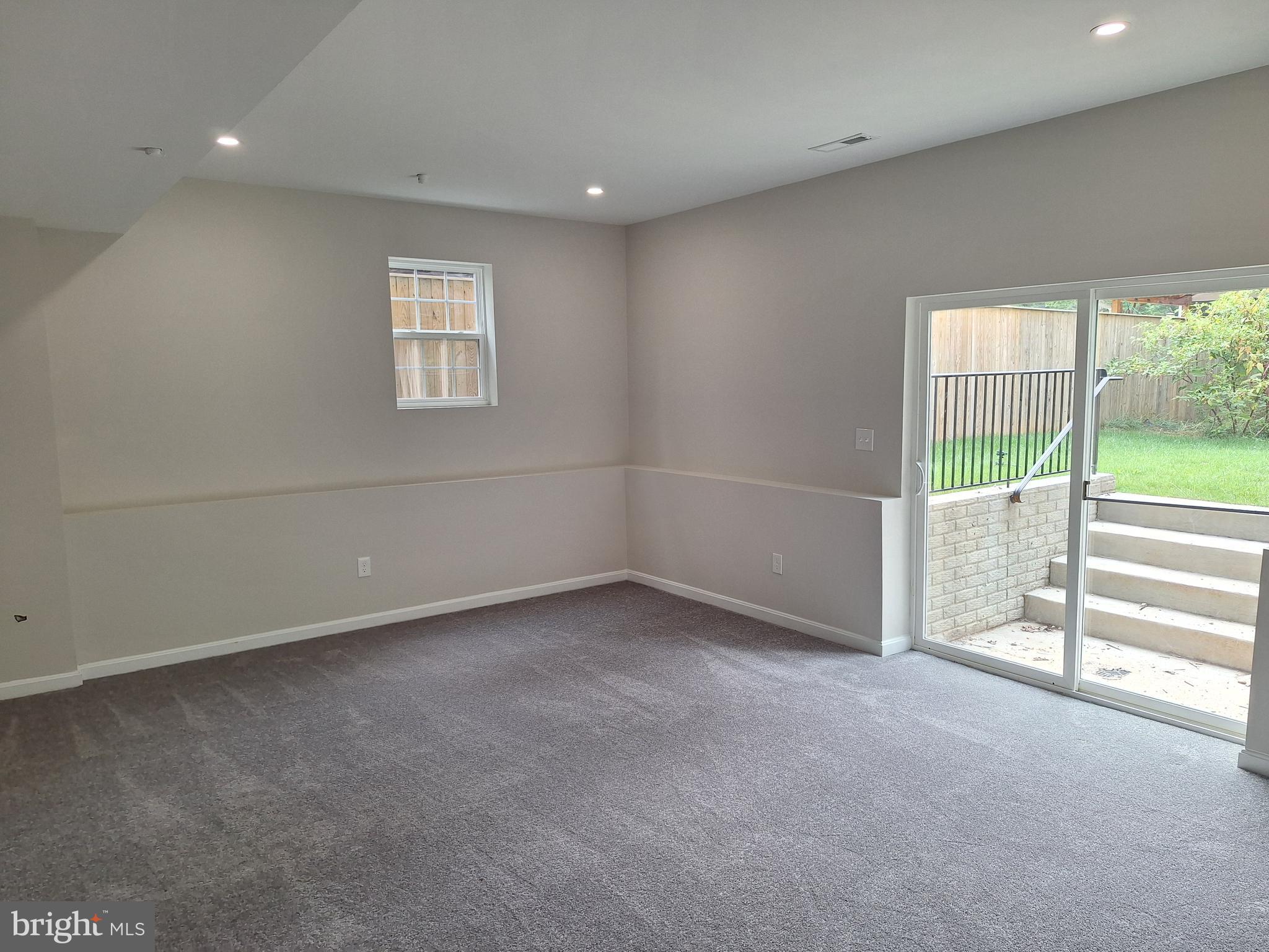 10109 Ridge Street Lanham, MD 20706 - Photo 13 of 15 Rec Room