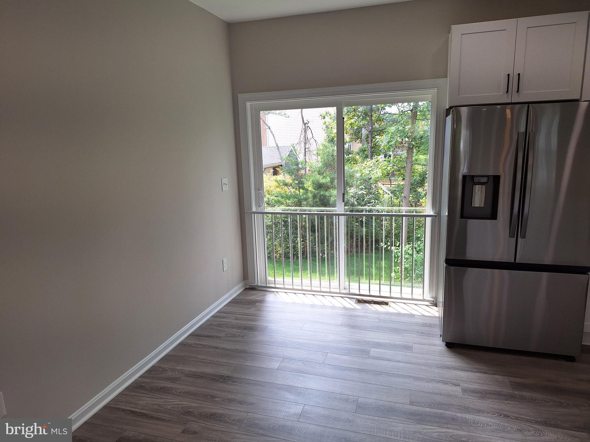 10109 Ridge Street Lanham, MD 20706 - Photo 5 of 15 Kitchen