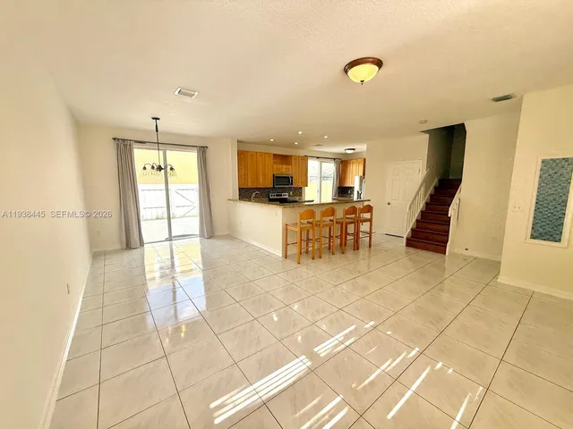 $3,350 | 1355 Northwest 154th Lane, Unit 1355, Pembroke Pines, FL 33028