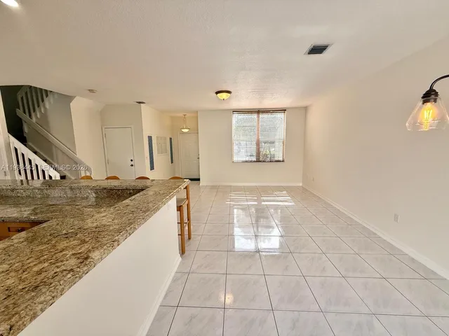 $3,350 | 1355 Northwest 154th Lane, Unit 1355, Pembroke Pines, FL 33028