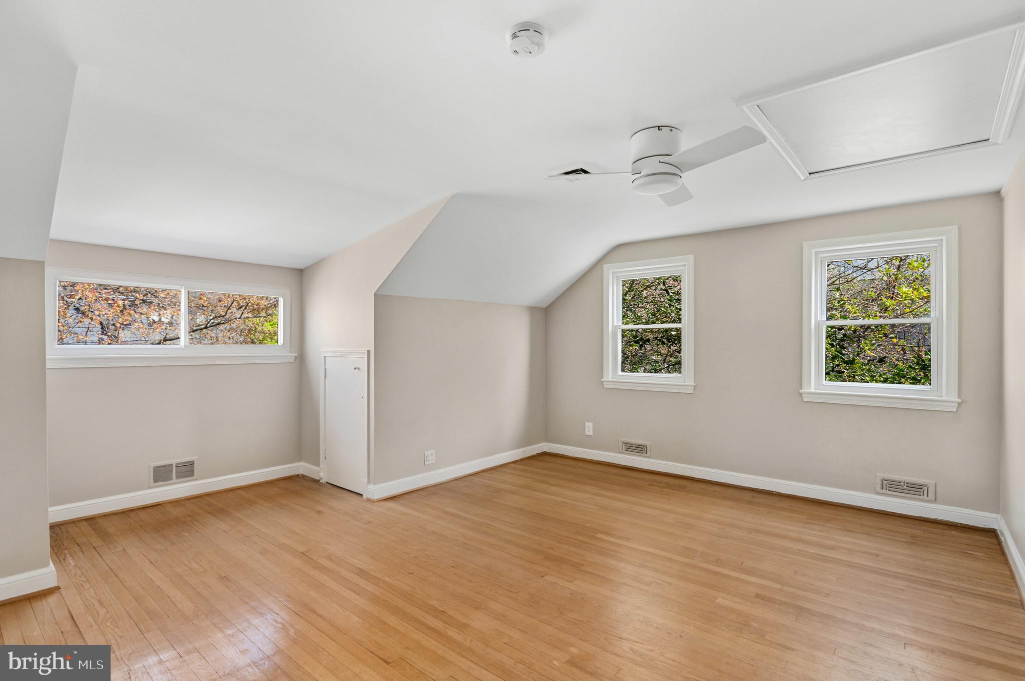 5523 Uppingham Street Chevy Chase, MD 20815 - Photo 20 of 31 Bedroom 4