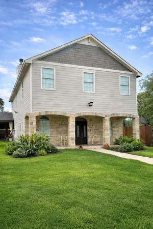 $620,000 | 11029 Deaf Smith Street, La Porte, TX 77571