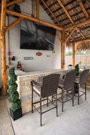 $620,000 | 11029 Deaf Smith Street, La Porte, TX 77571