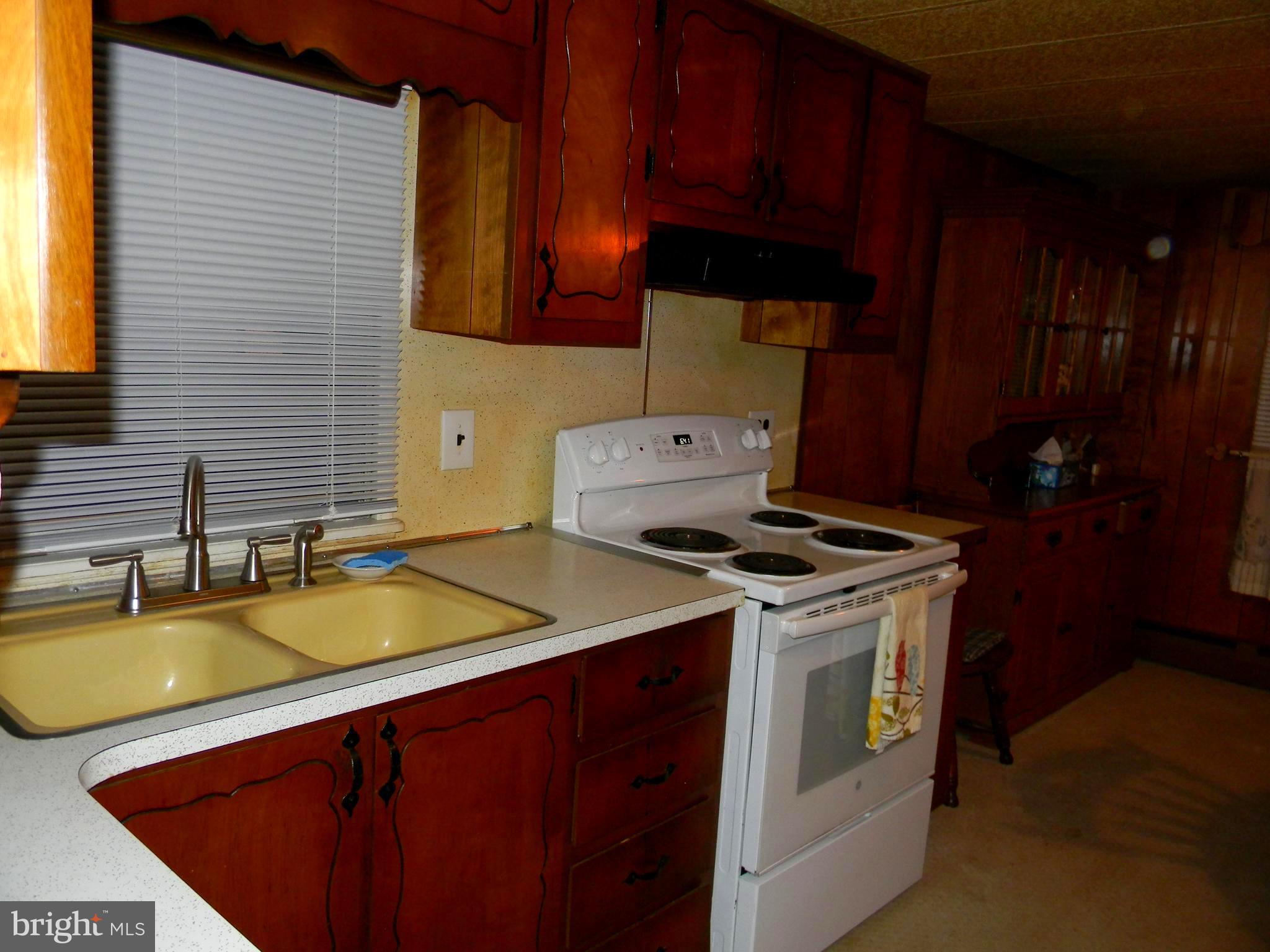 49 Magnolia Lane Tabernacle, NJ 08088 - Photo 8 of 54 Kitchen
