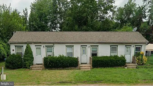a house that has a lot of plants in it