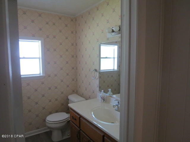792 Sinclair Street Chipley, FL 32428 - Photo 19 of 21 Gallery Image 19