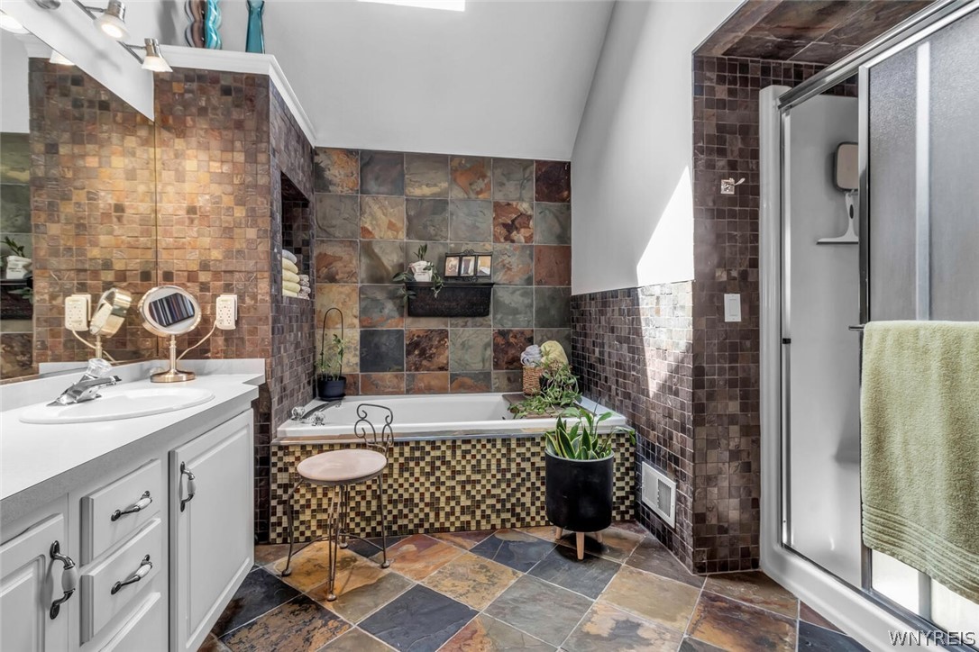 54 Stonybrook Drive Lancaster, NY 14086 - Photo 31 of 50