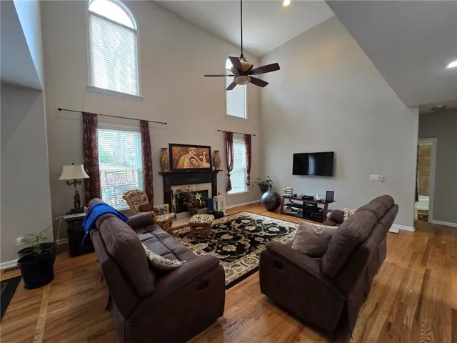 $3,900 | 5085 Byers Road, Alpharetta, GA 30022