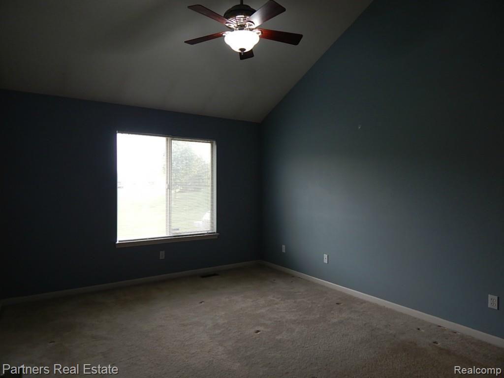 4605 Summer Ridge Drive, Unit 10 Howell, MI 48843 - Photo 9 of 23