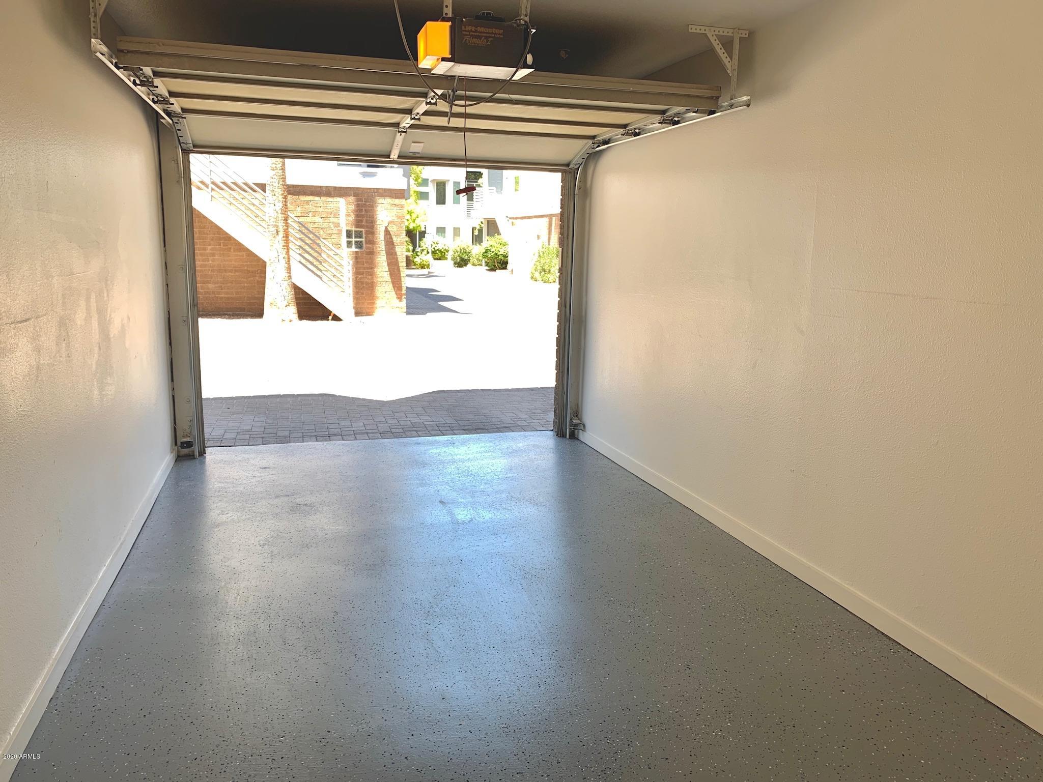 3633 North 3rd Avenue, Unit 1060 Phoenix, AZ 85013 - Photo 3 of 18 ED45587C-08BE-48A1-82B5-6E207865EBE3