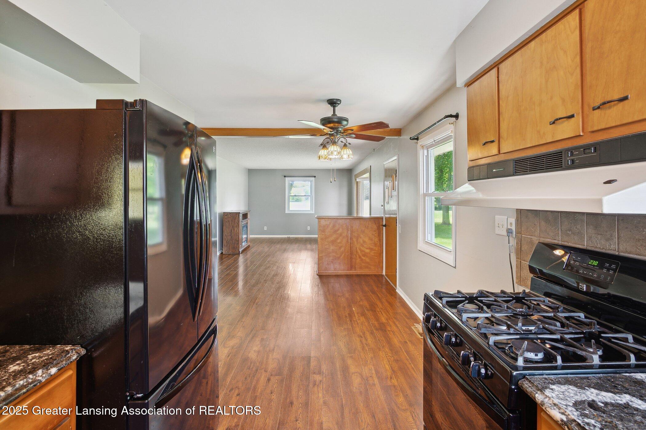 7125 Peck Road Eaton Rapids, MI 48827 - Photo 14 of 43 7125-Peck-Rd-Eaton-Rapids-MI-48827-Windo