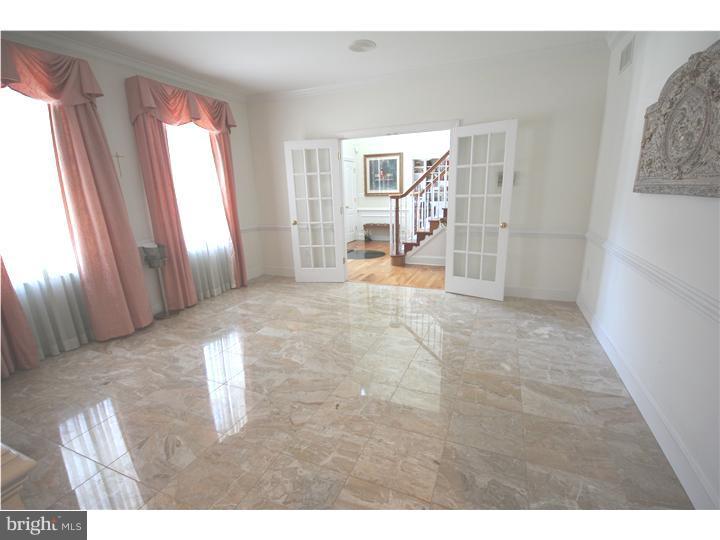 617 Scotch Road Pennington, NJ 08534 - Photo 4 of 22
