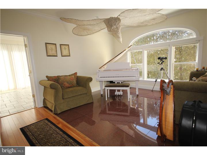 617 Scotch Road Pennington, NJ 08534 - Photo 5 of 22
