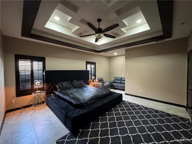 $2,600 | 2411 McLeod Avenue, Edinburg, TX 78539