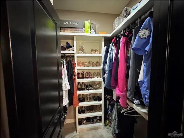 $2,600 | 2411 McLeod Avenue, Edinburg, TX 78539