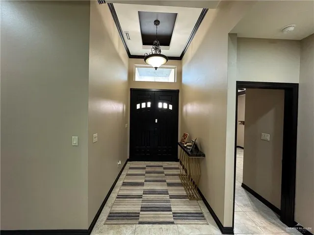 $2,600 | 2411 McLeod Avenue, Edinburg, TX 78539