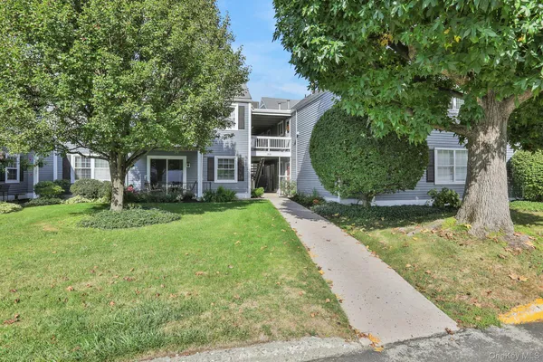 $310,000 | 302 Commons Way, Unit E, Fishkill, NY 12524