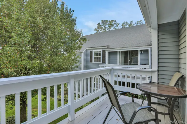 $319,999 | 302 Commons Way, Unit E, Fishkill, NY 12524