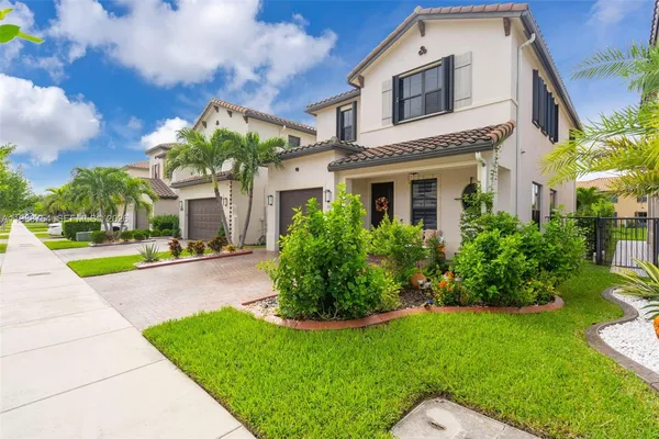 $3,950 | 3332 West 95th Terrace, Hialeah, FL 33018