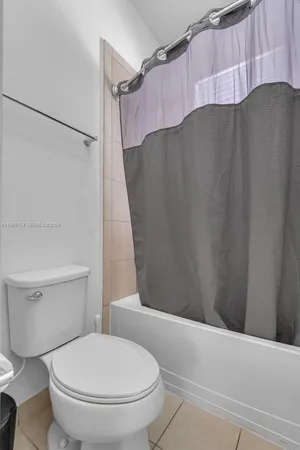 $3,950 | 3332 West 95th Terrace, Hialeah, FL 33018