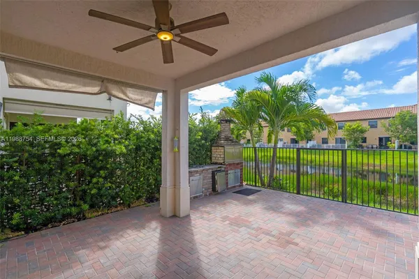 $3,950 | 3332 West 95th Terrace, Hialeah, FL 33018