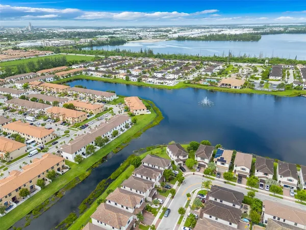 $3,950 | 3332 West 95th Terrace, Hialeah, FL 33018