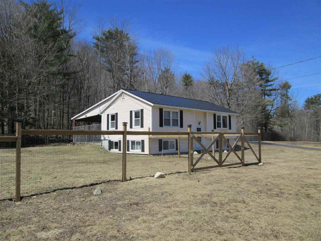 314 Meriden Road Lebanon, NH 03766 - Photo 3 of 16