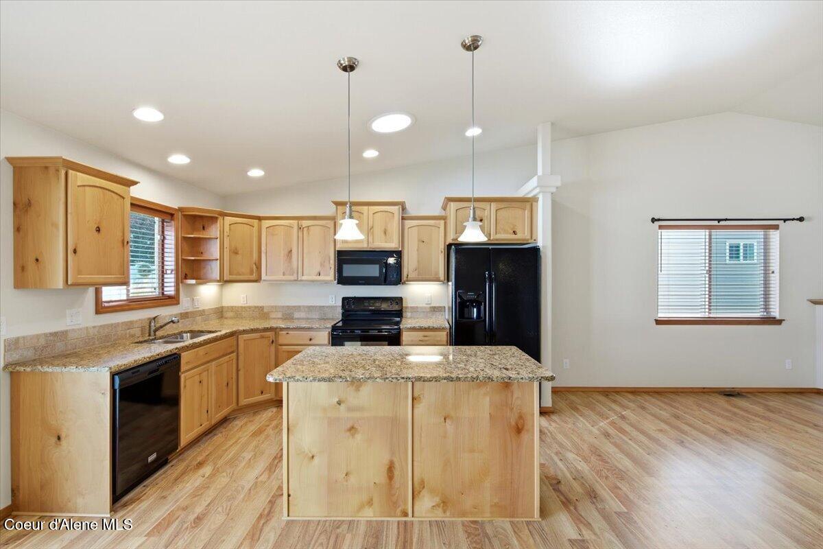 8745 West Zion Street Rathdrum, ID 83858 - Photo 9 of 43 12-8745 W Zion St_RedHogMedia