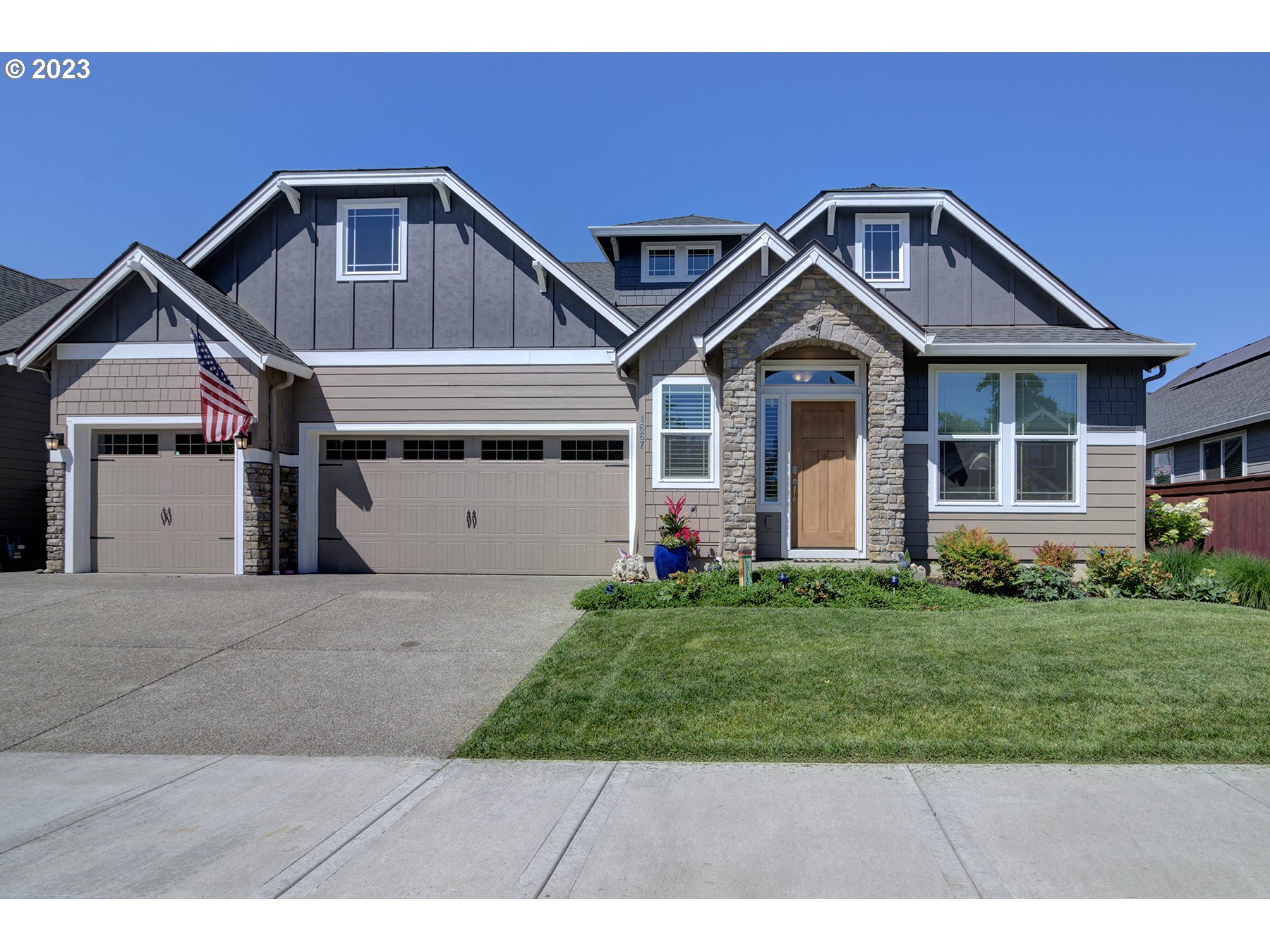 1667 South 51st Place Ridgefield, WA 98642 - Photo 1 of 34