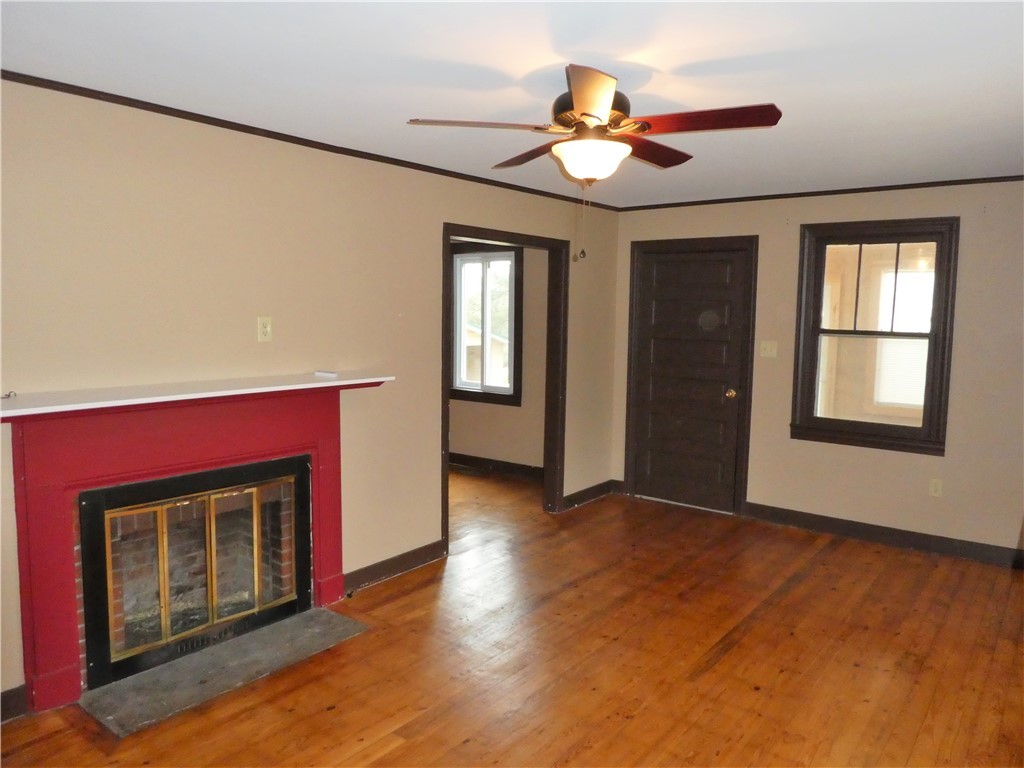 427 Friendship Road Seneca, SC 29678 - Photo 5 of 20 Gallery Image 5