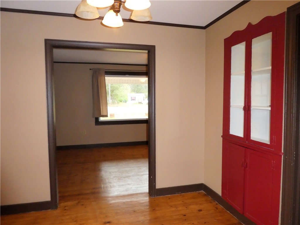 427 Friendship Road Seneca, SC 29678 - Photo 9 of 20 Gallery Image 9