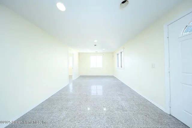 a view of empty room