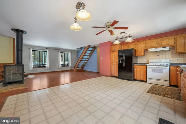 $749,900 | 12820 Porters Landing Road, Greensboro, MD 21639