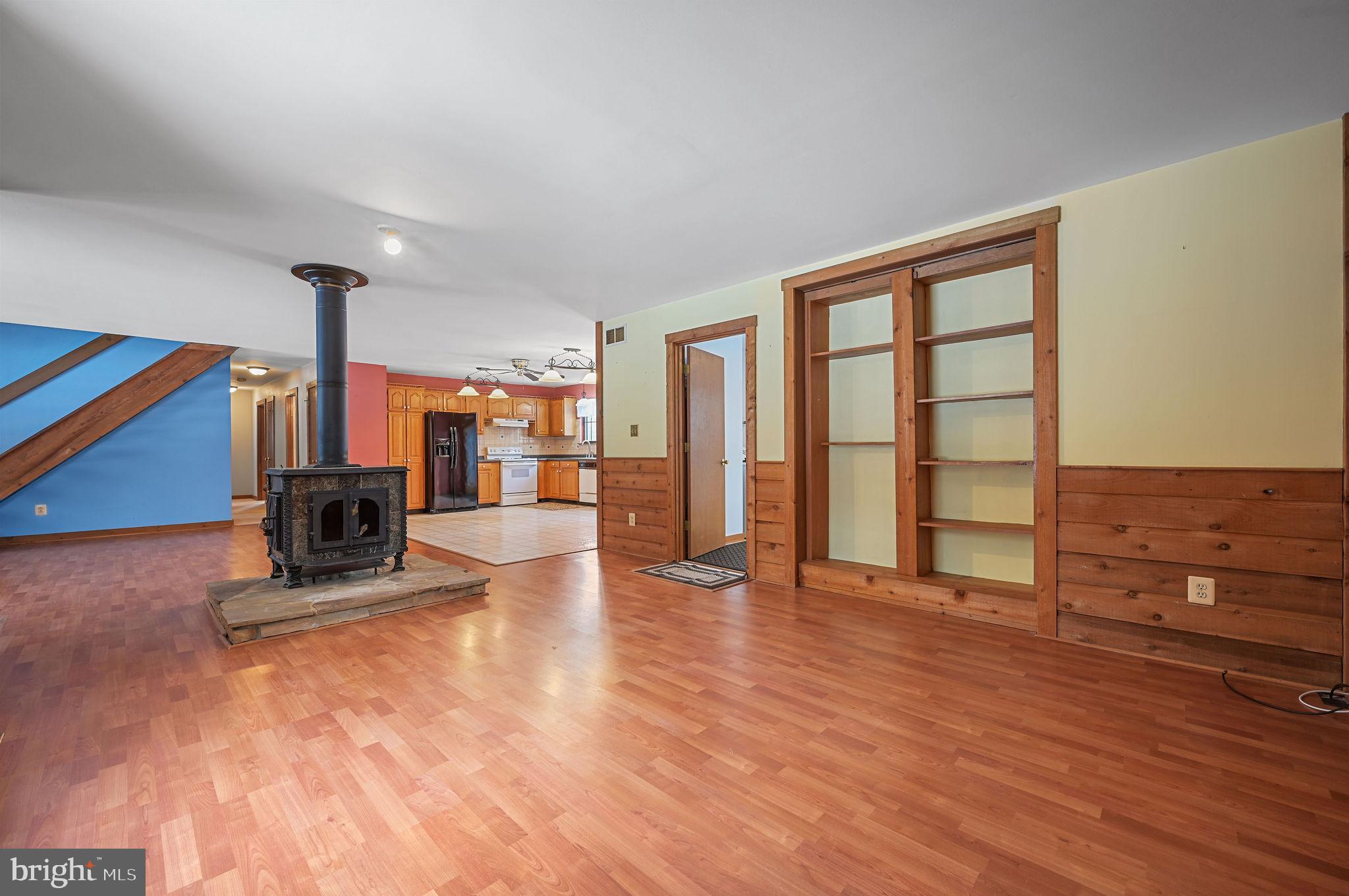 12820 Porters Landing Road Greensboro, MD 21639 - Photo 24 of 72 Family Room with built-in cabinets