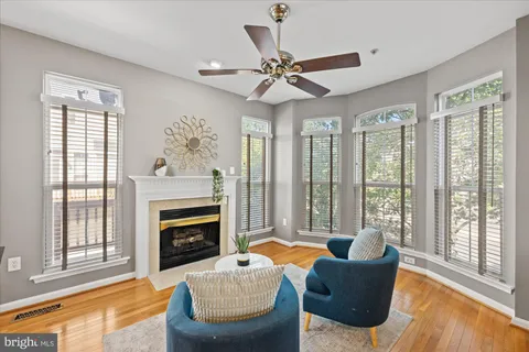 $810,000 | 5101 Gardner Drive, Alexandria, VA 22304