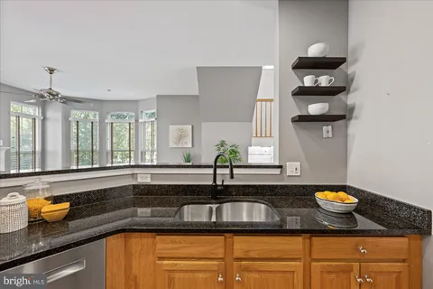 $810,000 | 5101 Gardner Drive, Alexandria, VA 22304