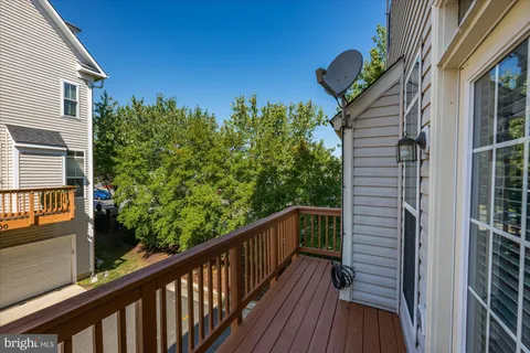 $810,000 | 5101 Gardner Drive, Alexandria, VA 22304