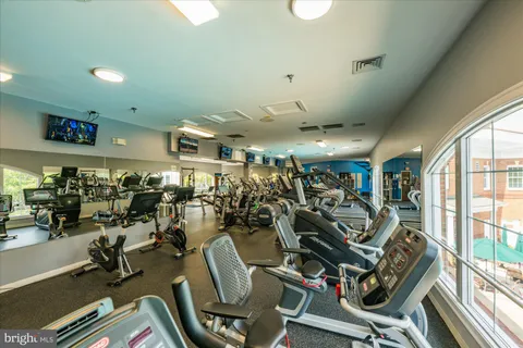 $810,000 | 5101 Gardner Drive, Alexandria, VA 22304