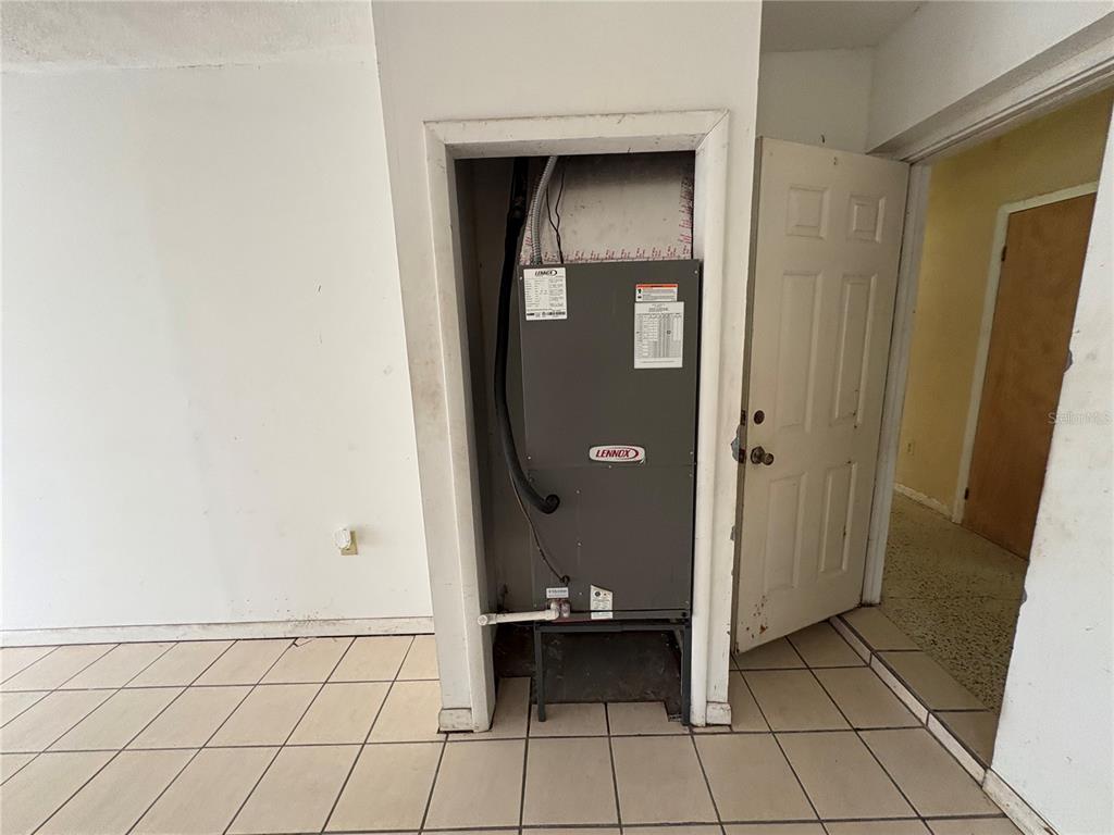 3922 South Apopka Avenue Inverness, FL 34452 - Photo 16 of 39 a view of a utility room with closet