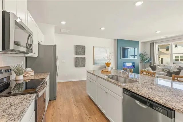 $2,050 | 5109 Sidney Square Drive, Flowery Branch, GA 30542