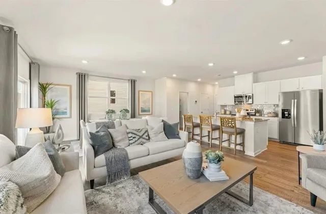 $2,050 | 5109 Sidney Square Drive, Flowery Branch, GA 30542